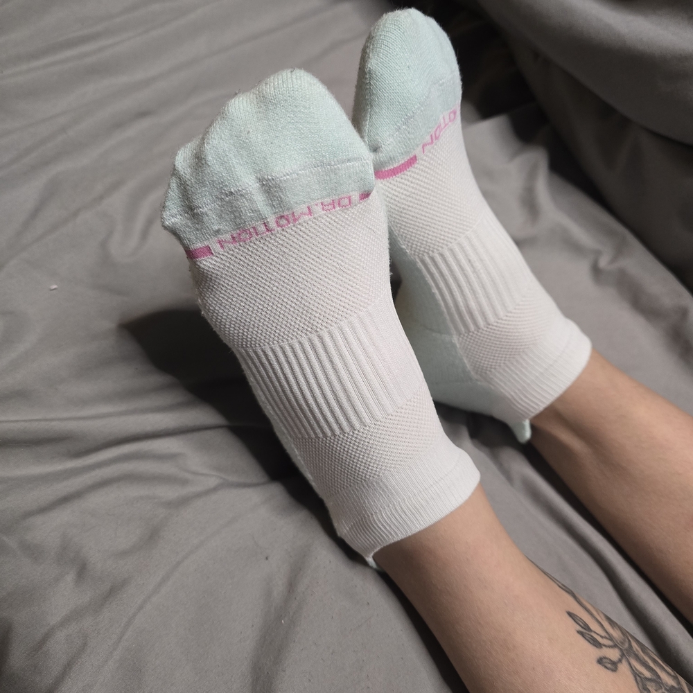 Pastel Green and White Ankle Socks